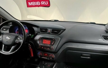 KIA Rio III рестайлинг, 2013 год, 748 000 рублей, 13 фотография