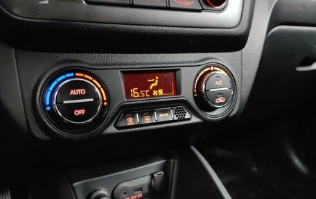 KIA Rio III рестайлинг, 2013 год, 748 000 рублей, 15 фотография