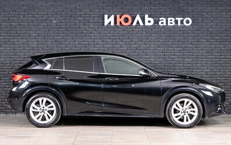 Infiniti Q30, 2017 год, 1 650 000 рублей, 9 фотография