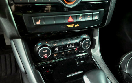 Infiniti Q30, 2017 год, 1 650 000 рублей, 17 фотография