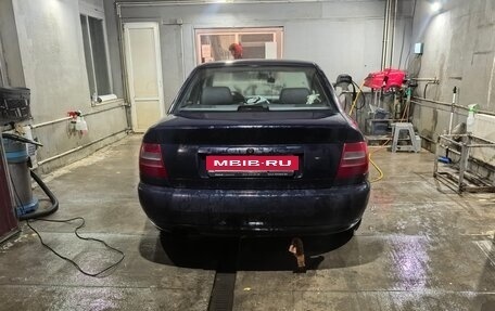 Audi A4, 1999 год, 350 000 рублей, 4 фотография