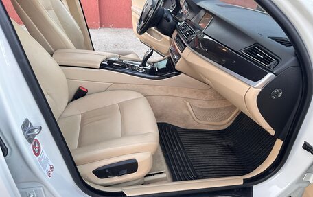 BMW 5 серия, 2014 год, 2 250 000 рублей, 17 фотография