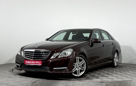 Mercedes-Benz E-Класс, 2012 год, 1 500 000 рублей, 1 фотография