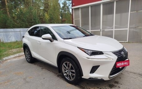 Lexus NX I, 2017 год, 3 000 000 рублей, 5 фотография