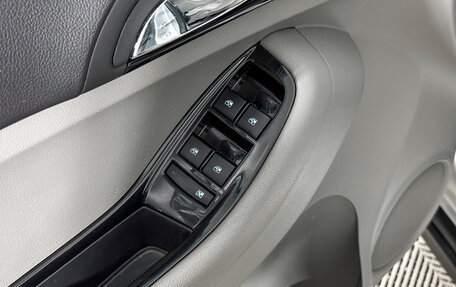 Chevrolet Orlando I, 2012 год, 799 000 рублей, 10 фотография