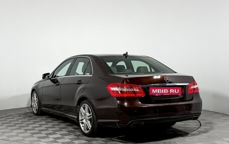 Mercedes-Benz E-Класс, 2012 год, 1 500 000 рублей, 7 фотография
