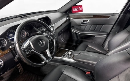 Mercedes-Benz E-Класс, 2012 год, 1 500 000 рублей, 9 фотография