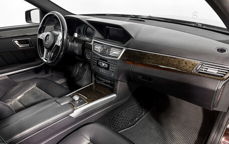 Mercedes-Benz E-Класс, 2012 год, 1 500 000 рублей, 14 фотография