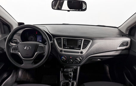 Hyundai Solaris II рестайлинг, 2021 год, 1 690 000 рублей, 14 фотография