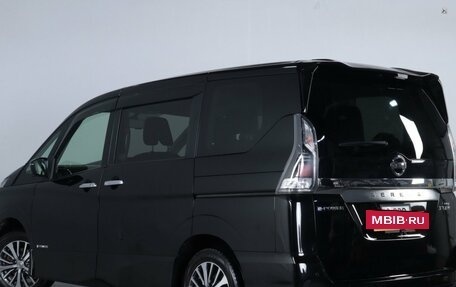 Nissan Serena IV, 2019 год, 2 729 000 рублей, 4 фотография