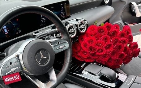 Mercedes-Benz CLA, 2019 год, 3 300 000 рублей, 3 фотография