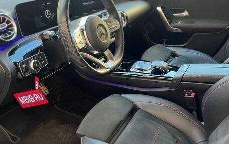 Mercedes-Benz CLA, 2019 год, 3 300 000 рублей, 7 фотография