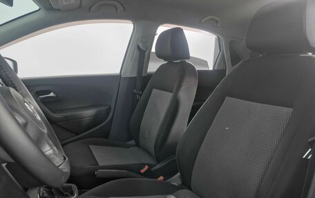 Volkswagen Polo VI (EU Market), 2010 год, 489 000 рублей, 9 фотография