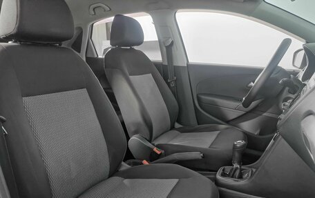 Volkswagen Polo VI (EU Market), 2010 год, 489 000 рублей, 12 фотография
