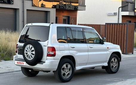 Mitsubishi Pajero iO, 2001 год, 220 000 рублей, 3 фотография