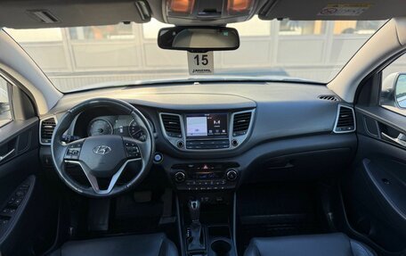 Hyundai Tucson III, 2018 год, 2 130 000 рублей, 31 фотография