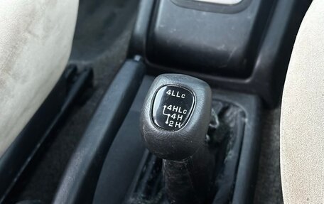 Mitsubishi Pajero iO, 2001 год, 220 000 рублей, 12 фотография