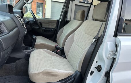 Mitsubishi Pajero iO, 2001 год, 220 000 рублей, 24 фотография