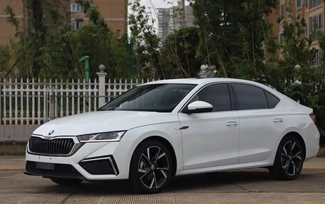 Skoda Octavia IV, 2022 год, 2 290 800 рублей, 1 фотография