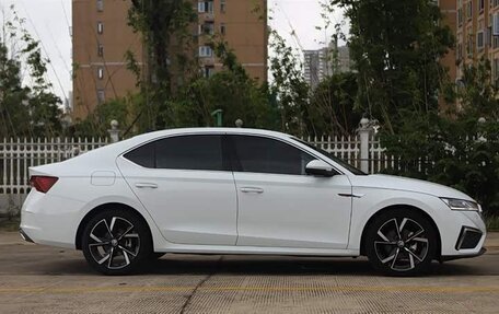 Skoda Octavia IV, 2022 год, 2 290 800 рублей, 4 фотография