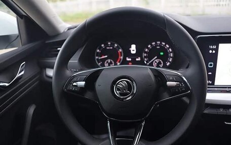 Skoda Octavia IV, 2022 год, 2 290 800 рублей, 9 фотография