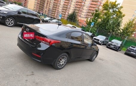 Hyundai Solaris II рестайлинг, 2018 год, 1 350 000 рублей, 4 фотография