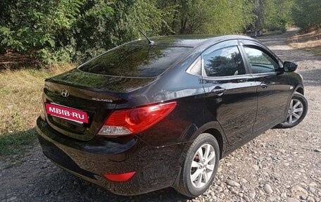 Hyundai Solaris II рестайлинг, 2012 год, 700 000 рублей, 6 фотография