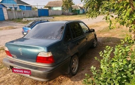 Daewoo Nexia I рестайлинг, 2001 год, 90 000 рублей, 5 фотография