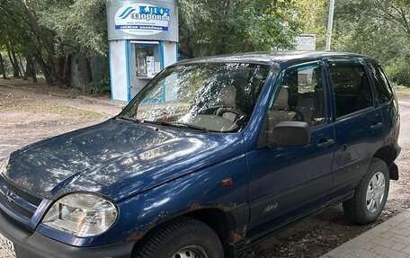 Chevrolet Niva I рестайлинг, 2006 год, 210 000 рублей, 3 фотография