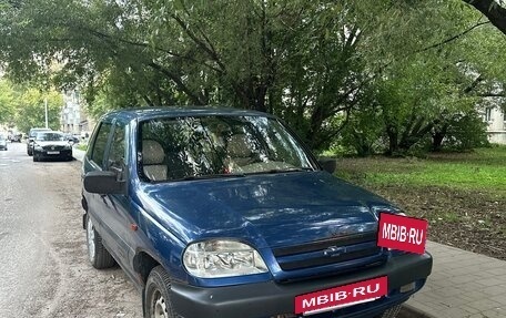 Chevrolet Niva I рестайлинг, 2006 год, 210 000 рублей, 2 фотография