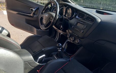 KIA cee'd GT II, 2014 год, 1 259 000 рублей, 7 фотография