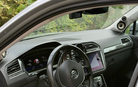 Volkswagen Tiguan II, 2019 год, 3 400 000 рублей, 14 фотография