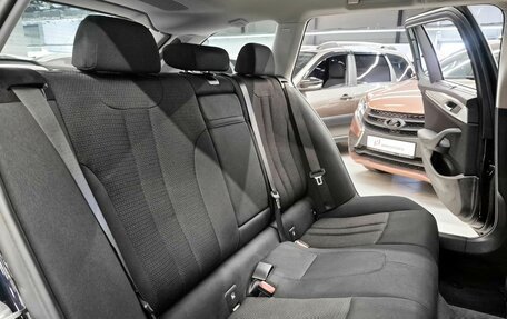 BMW 5 серия, 2019 год, 3 599 000 рублей, 8 фотография