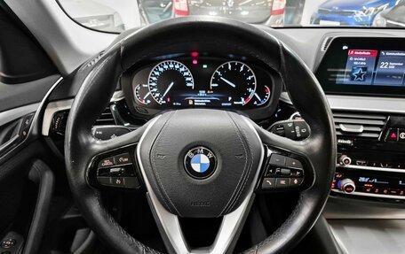 BMW 5 серия, 2019 год, 3 599 000 рублей, 12 фотография
