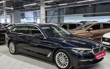 BMW 5 серия, 2019 год, 3 599 000 рублей, 2 фотография