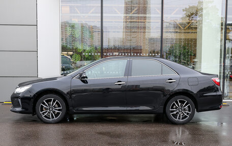 Toyota Camry, 2017 год, 2 398 000 рублей, 8 фотография