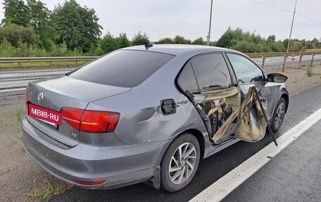Volkswagen Jetta VI, 2017 год, 840 000 рублей, 2 фотография