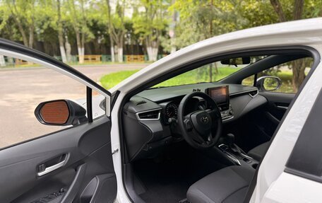 Toyota Corolla, 2022 год, 1 650 000 рублей, 2 фотография