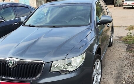 Skoda Superb III рестайлинг, 2009 год, 650 000 рублей, 1 фотография