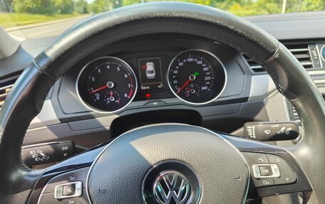 Volkswagen Passat B8 рестайлинг, 2016 год, 1 250 000 рублей, 13 фотография