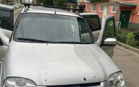 Chevrolet Niva I рестайлинг, 2012 год, 450 000 рублей, 4 фотография