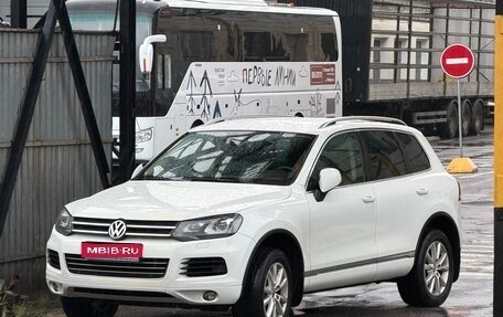 Volkswagen Touareg III, 2013 год, 2 000 000 рублей, 1 фотография