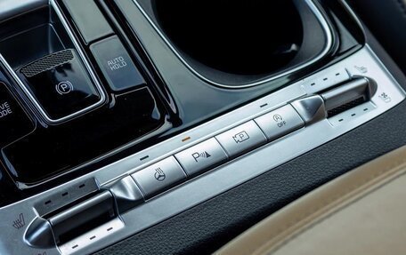 KIA Carnival, 2020 год, 3 450 000 рублей, 39 фотография