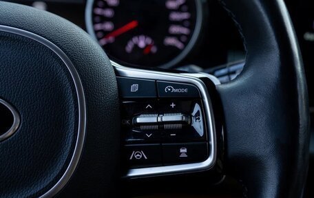 KIA Carnival, 2020 год, 3 450 000 рублей, 37 фотография