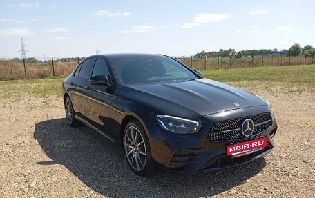 Mercedes-Benz E-Класс, 2021 год, 4 200 000 рублей, 2 фотография