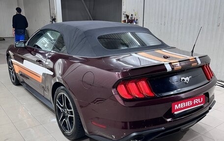 Ford Mustang VI рестайлинг, 2018 год, 2 650 000 рублей, 4 фотография