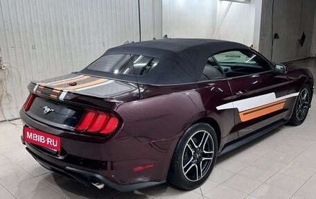 Ford Mustang VI рестайлинг, 2018 год, 2 650 000 рублей, 6 фотография