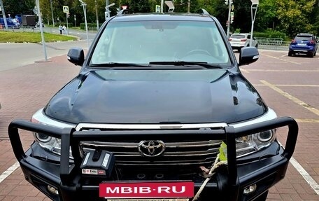 Toyota Land Cruiser 200, 2013 год, 5 100 000 рублей, 2 фотография