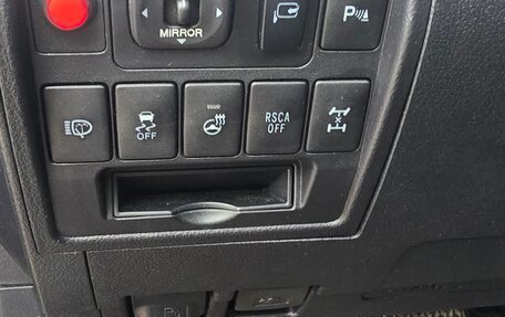 Toyota Land Cruiser 200, 2013 год, 5 100 000 рублей, 18 фотография