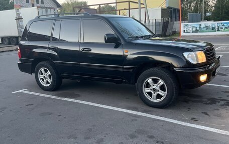 Toyota Land Cruiser 100 рестайлинг 2, 2001 год, 1 150 000 рублей, 4 фотография